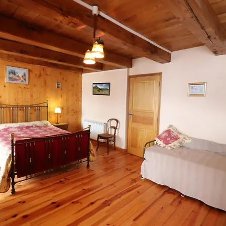 Ferienhaus Gite De Charme Au Coeur Des Volcans D'auvergne, Proche Super-lioran, Nature Et Histoire - Fr-1-742-458